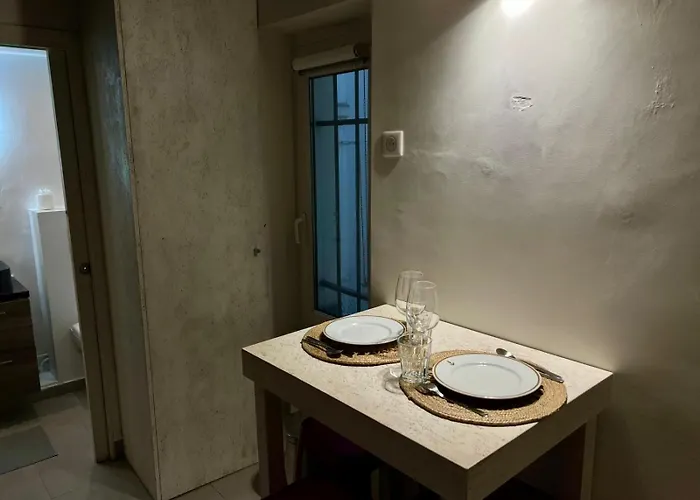 Ii - Le Ptit Montorgueil - 4 Prs - 2 Paris