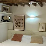 Ii - Le Ptit Montorgueil - 4 Prs - 2 *